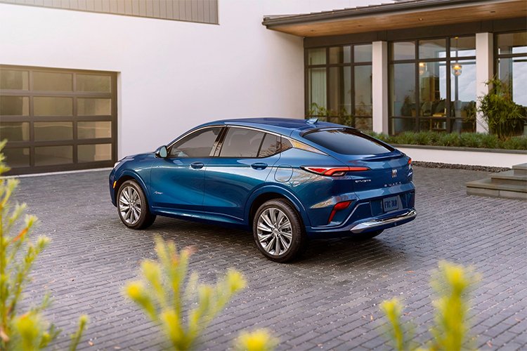 2025 Buick Envista Review: Expensive Looks and Design