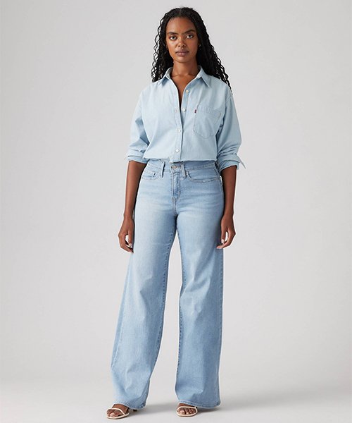 1) Extremely wide-leg, mid high-rise jeans (light-to-mid wash)